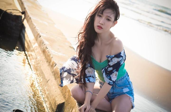 老大爷视频的独特内容